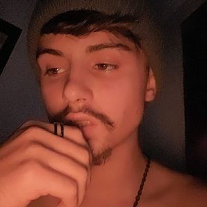 Meet your Posher, Elijah